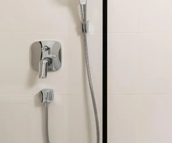 Modern Boutique In The Center *